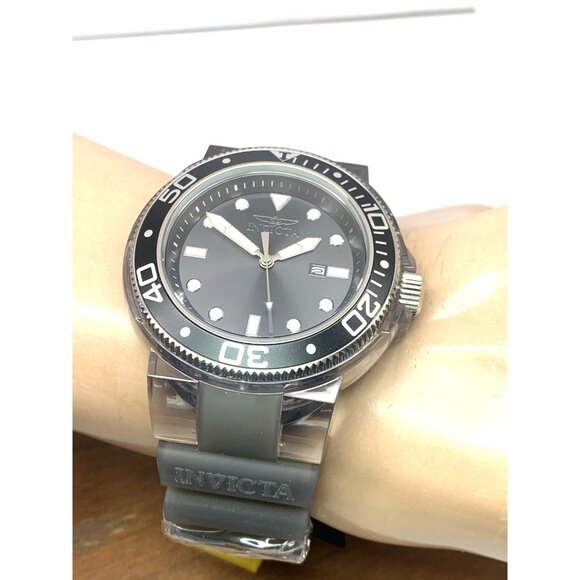 Invicta Men's Watch 32330 Pro Diver Black Dial Quartz Gray Rubber Strap Quartz - Picture 6 of 13